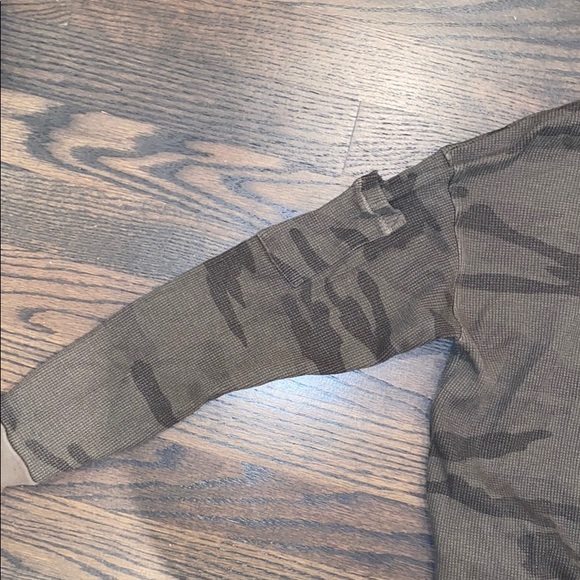 Splendid Ribbed Cropped Long Sleeve - Picture 3 of 4